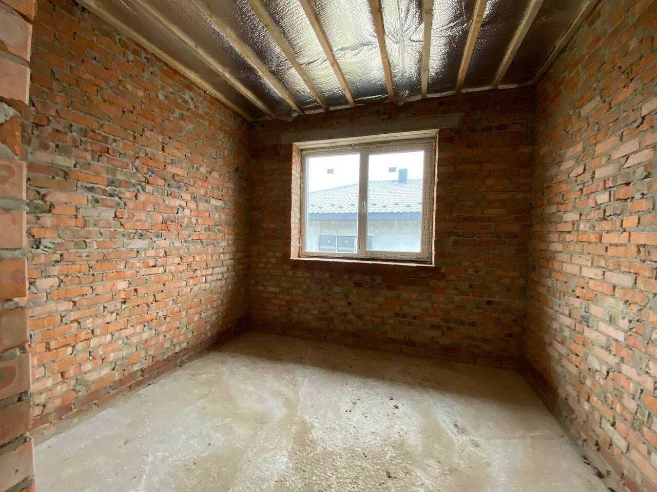1827109671615085