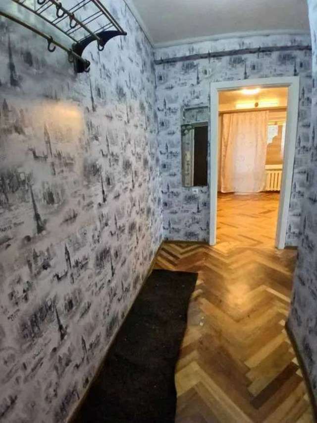 1837176371805851