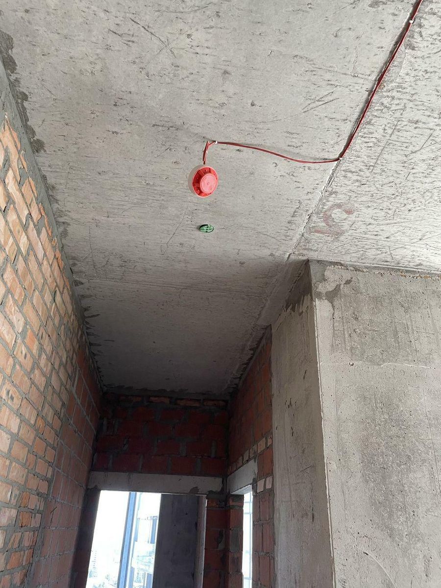 1838343778713851