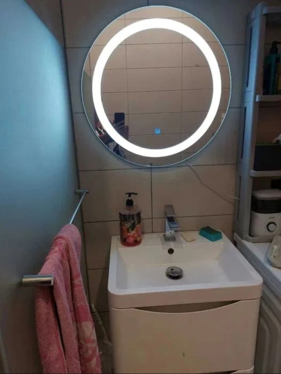 1839695307382852