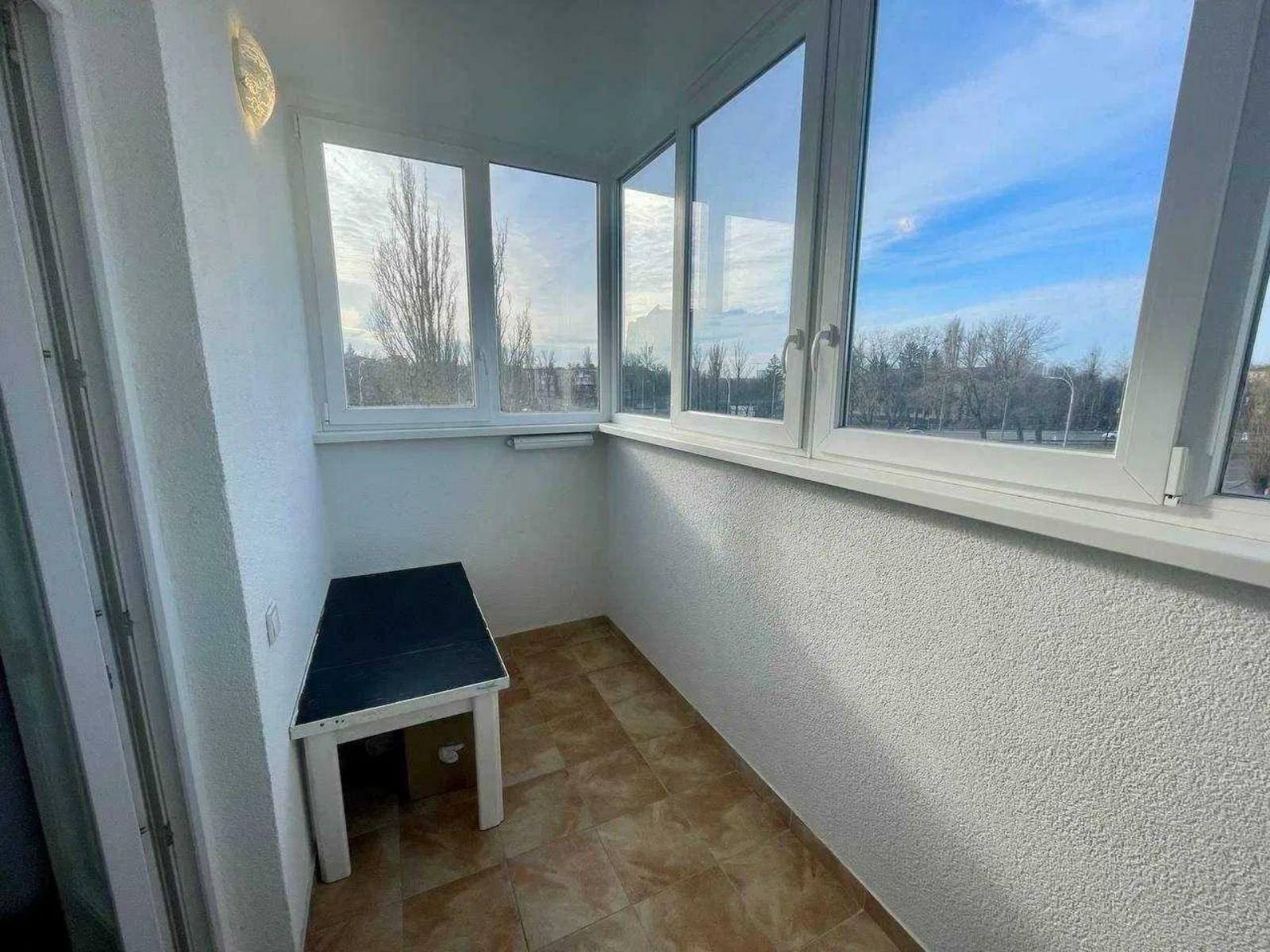 1830817785776853