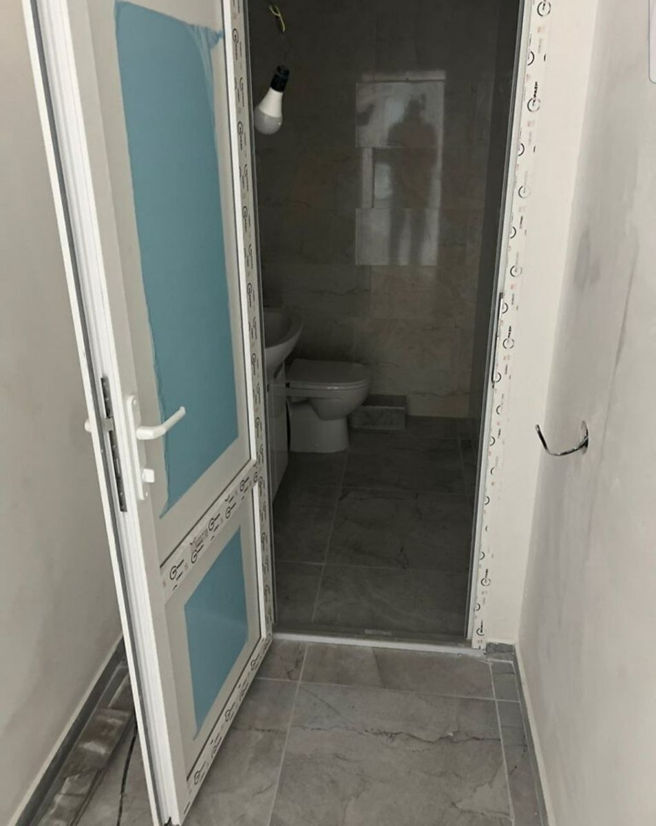 1836990839462853