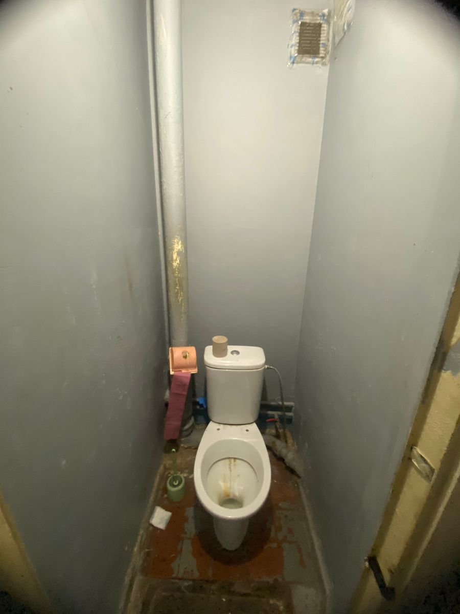 1842591367328853