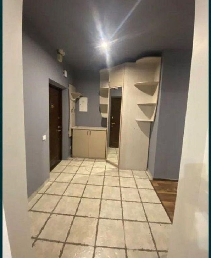 1832824019917856