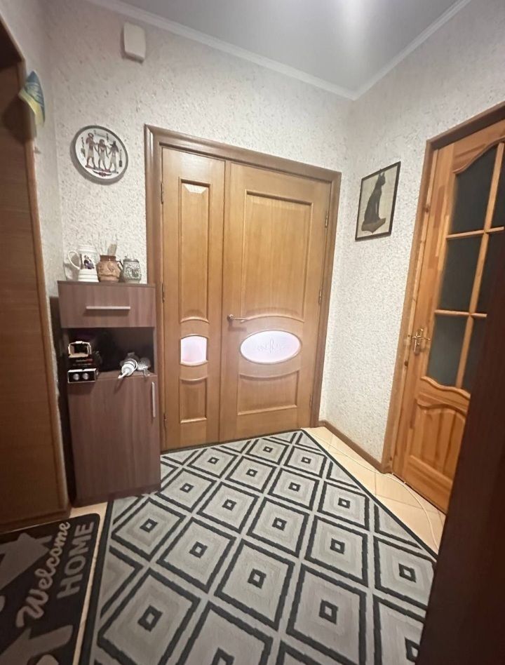 1833992174622856