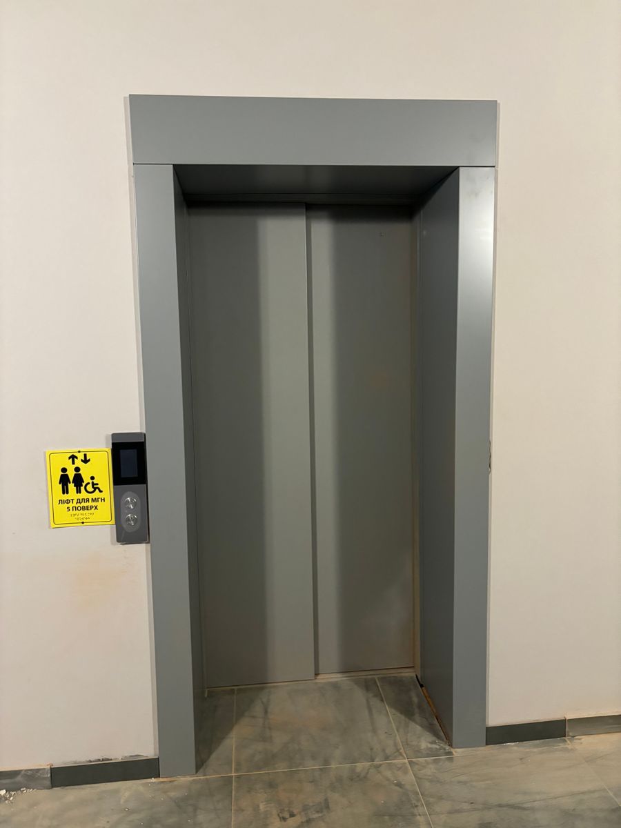 1834198335557856