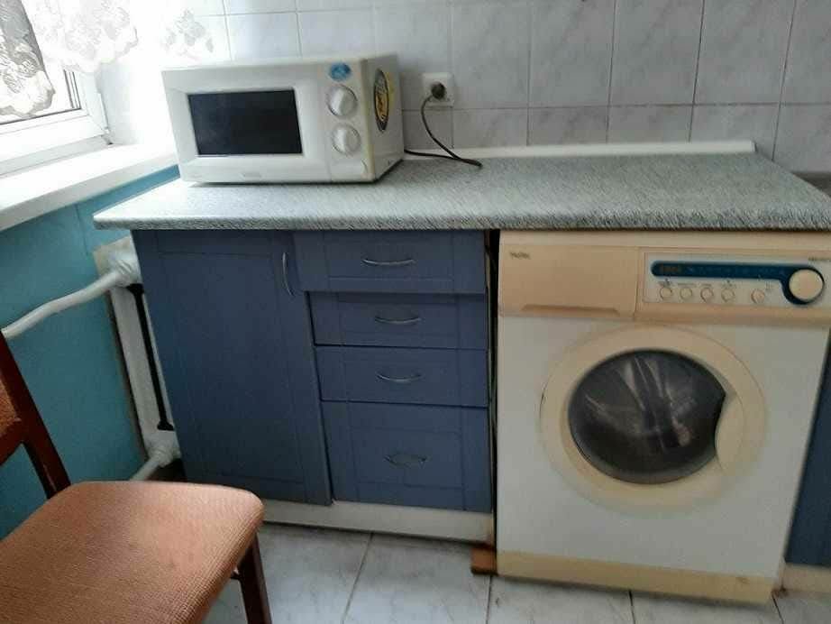 1835384709397856