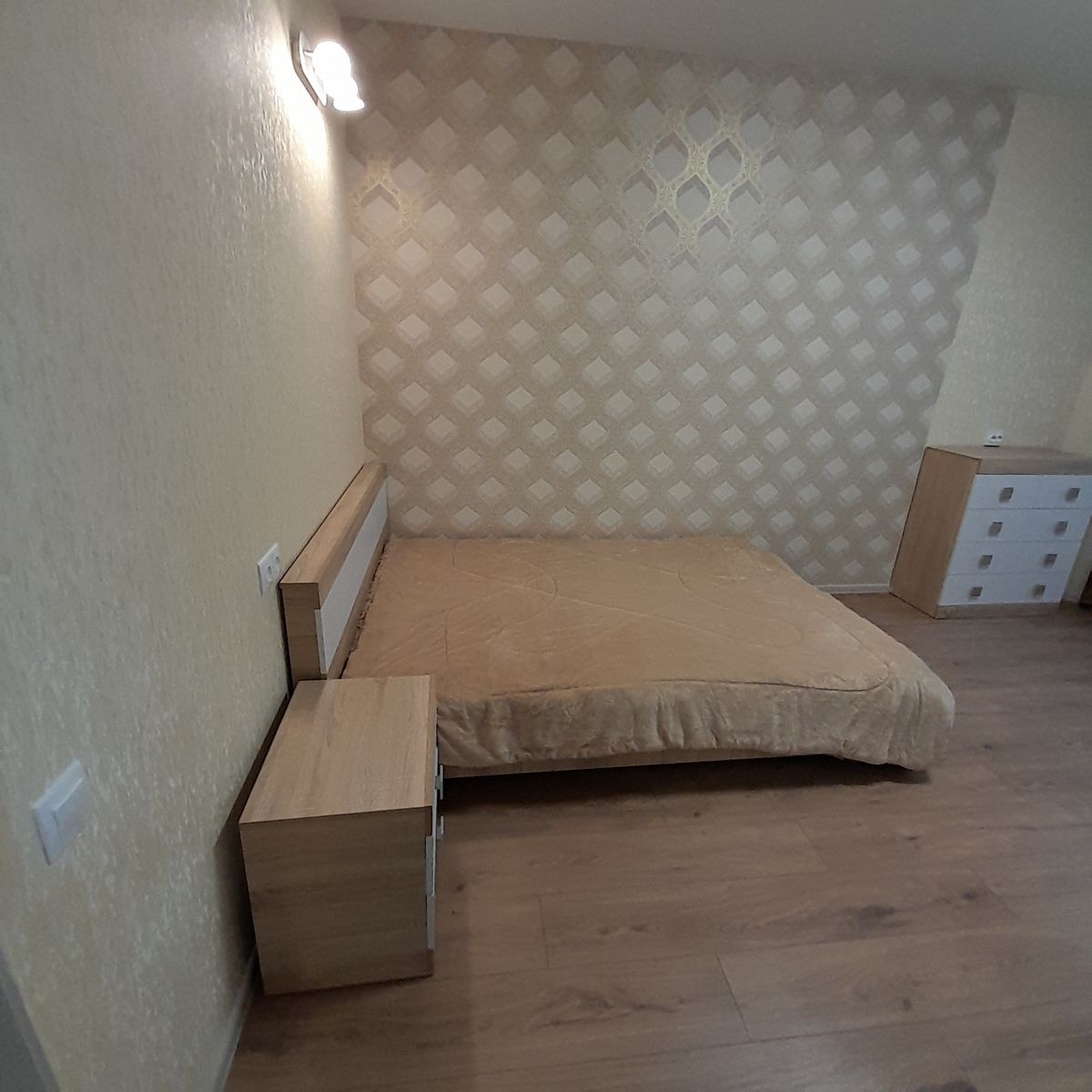 1817155630537857