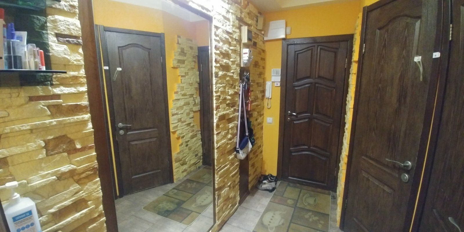 1758610319910858