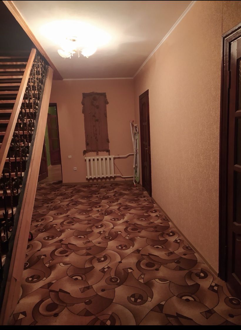 1836552967165858