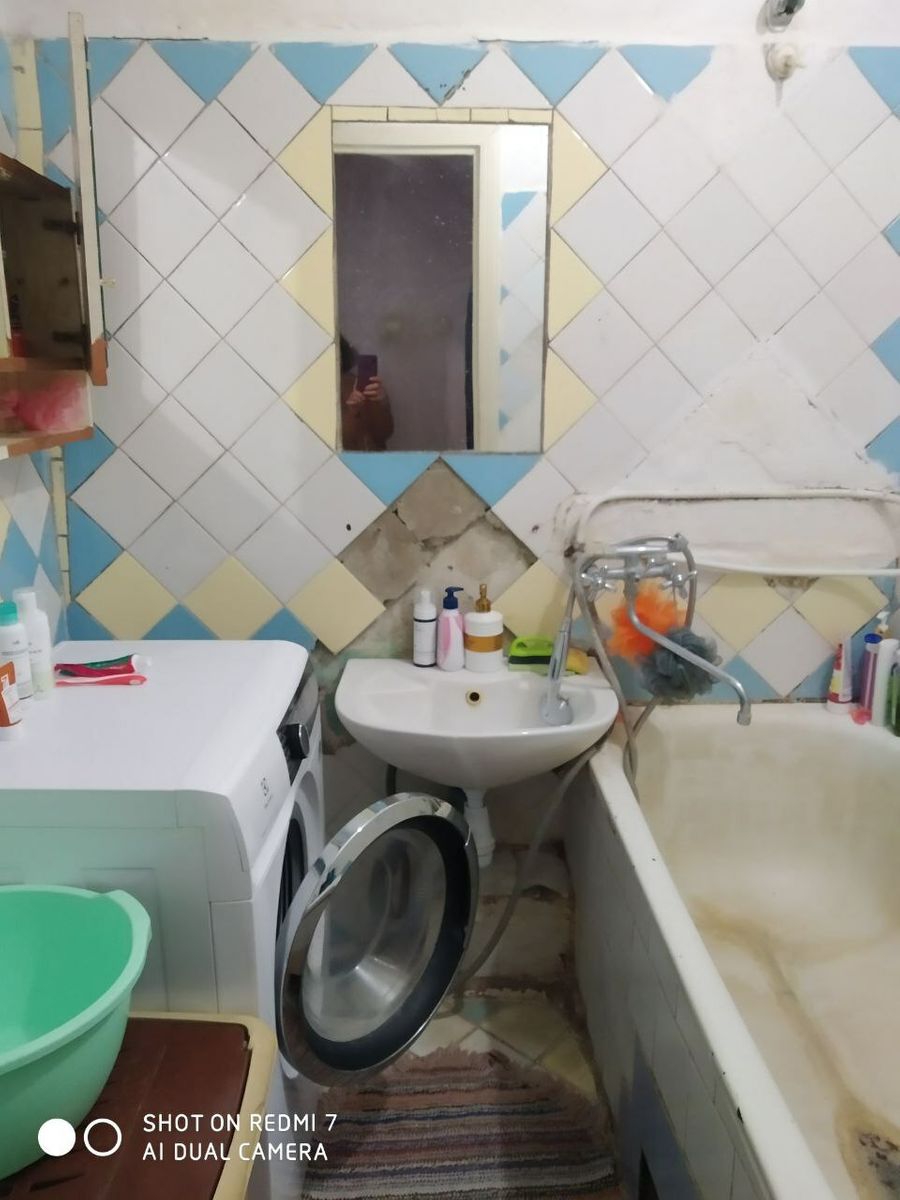 1837262466521858