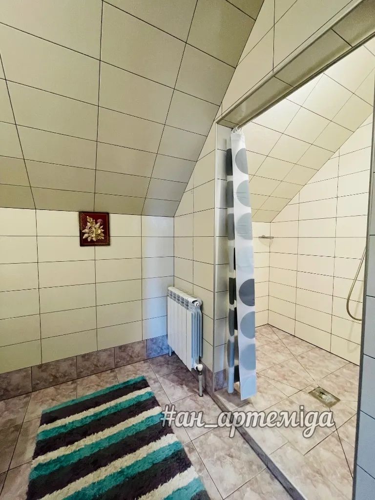 1835024805165859