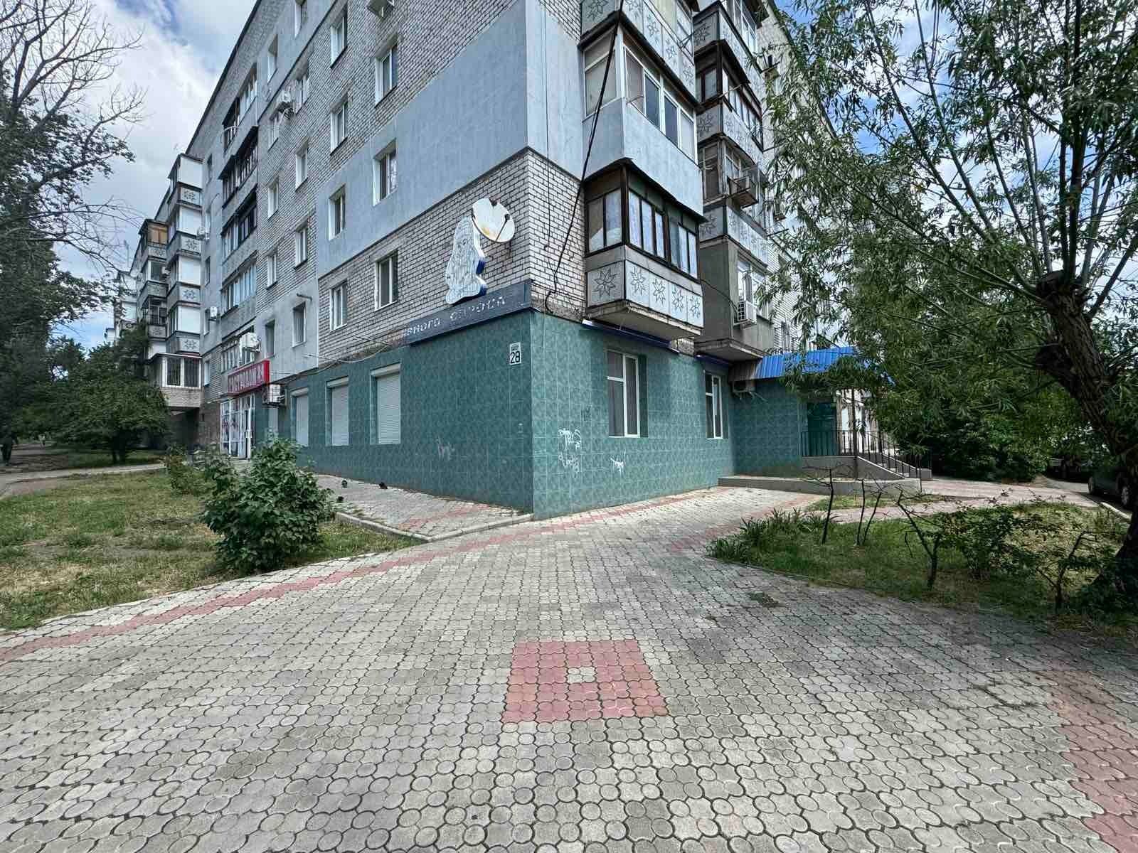 1832814045361086