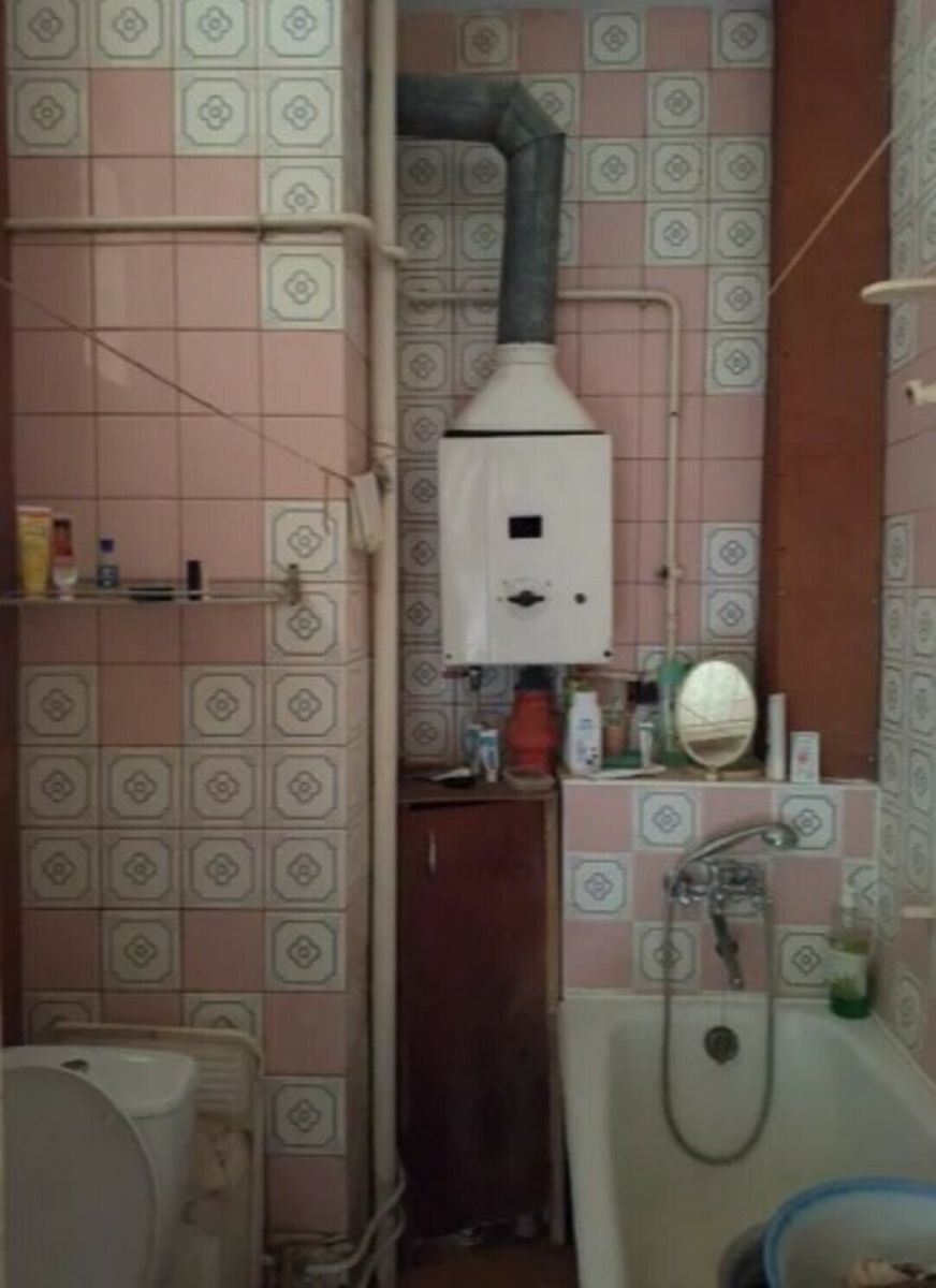 1835883885840086
