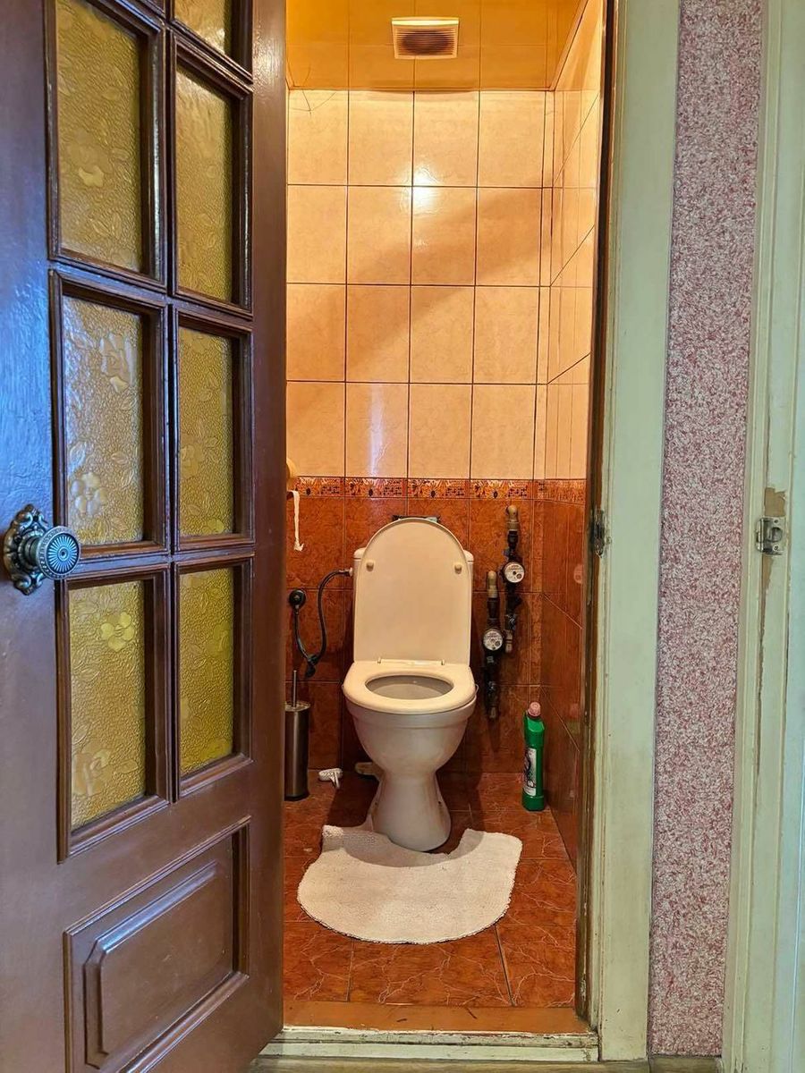 1830835656396861