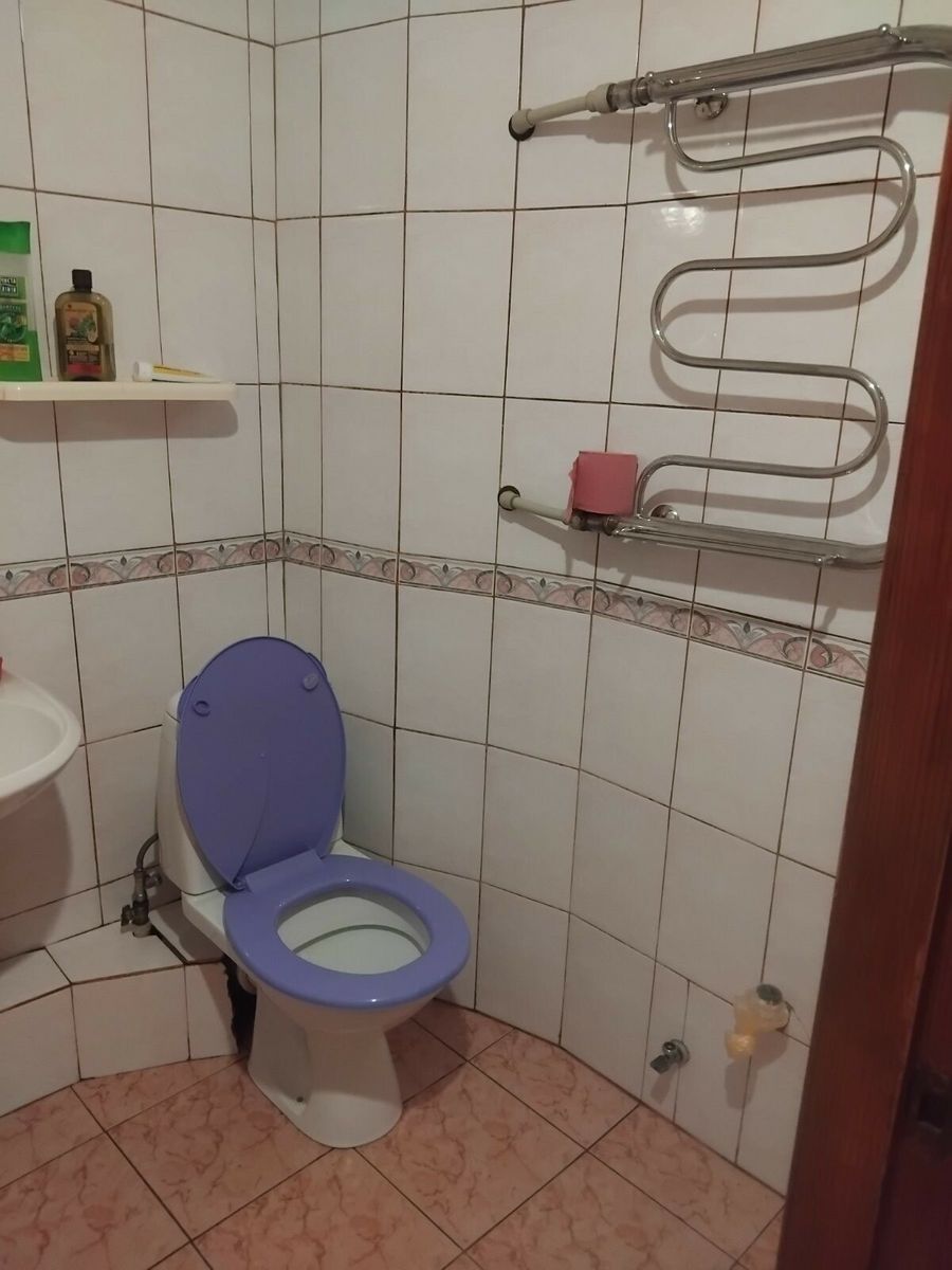 1836652552411861