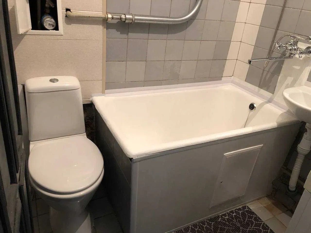 1837967983050861