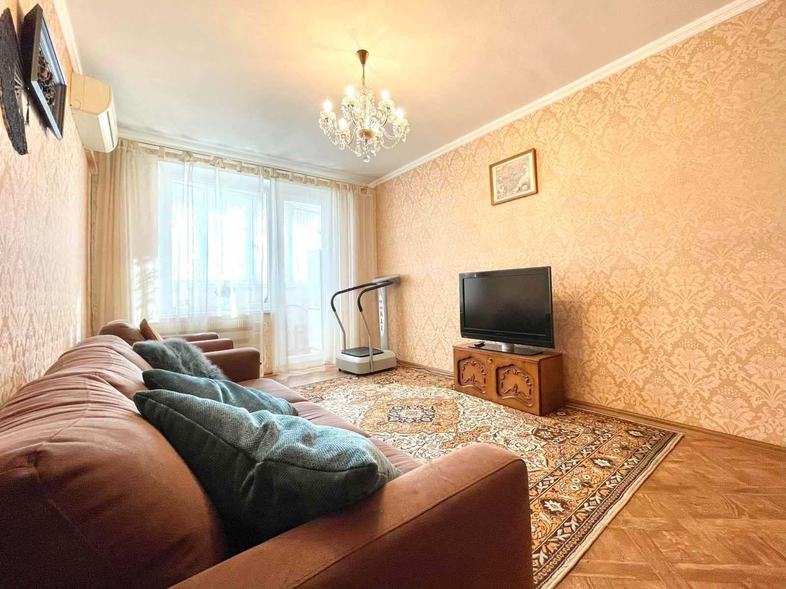 1835250542847863