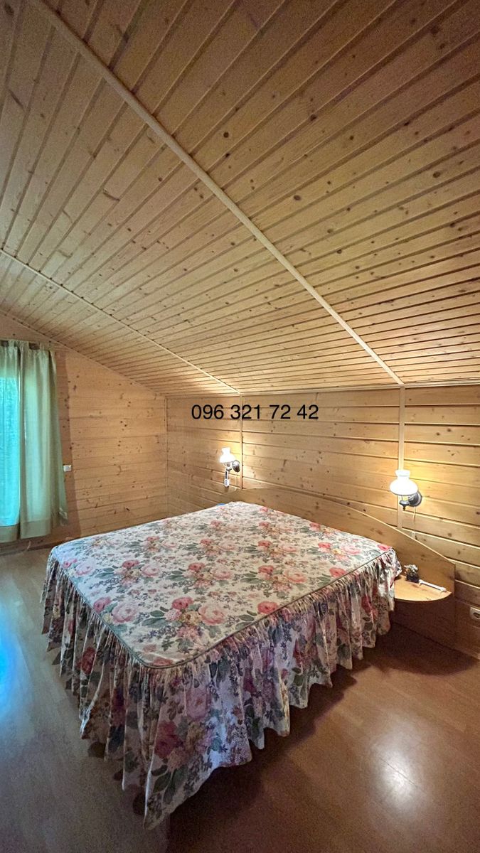 1836353693835863