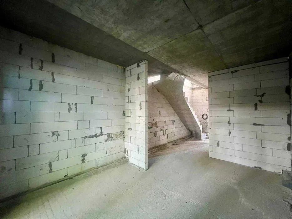 1835880016489866