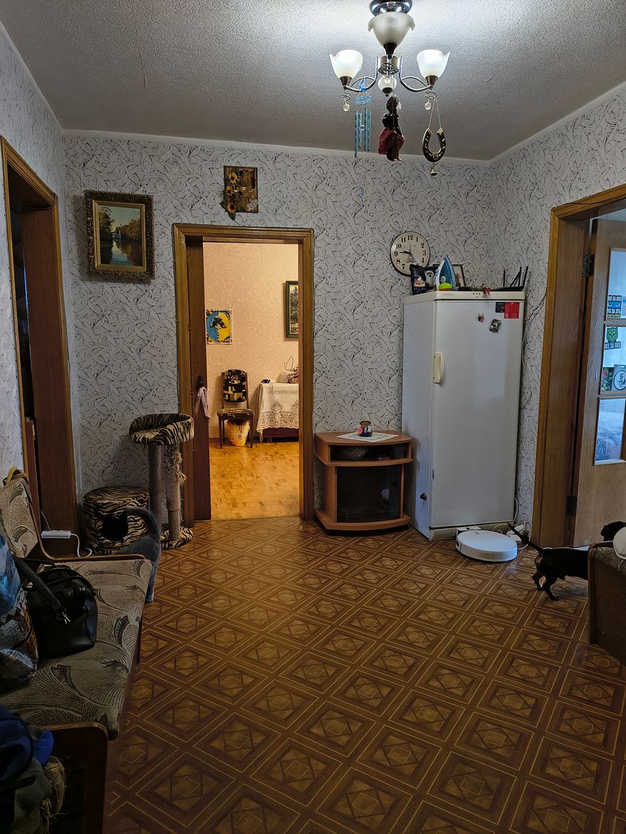 1838318509159866
