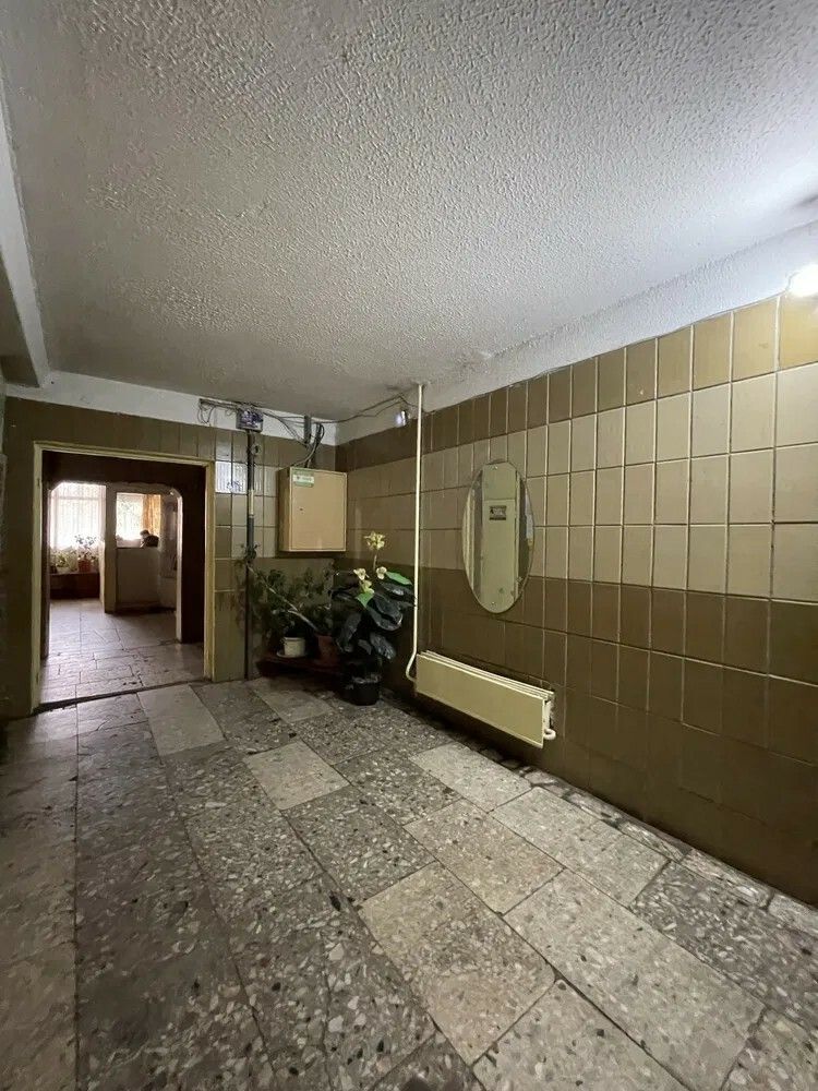 1833455915170869