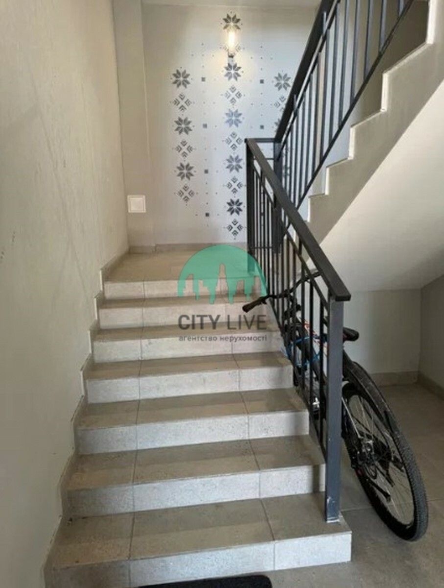 1836537134643869