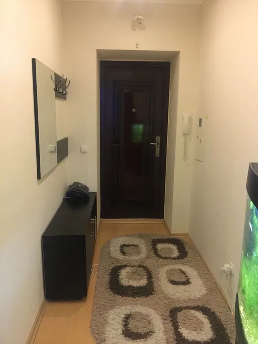 1834444074643087