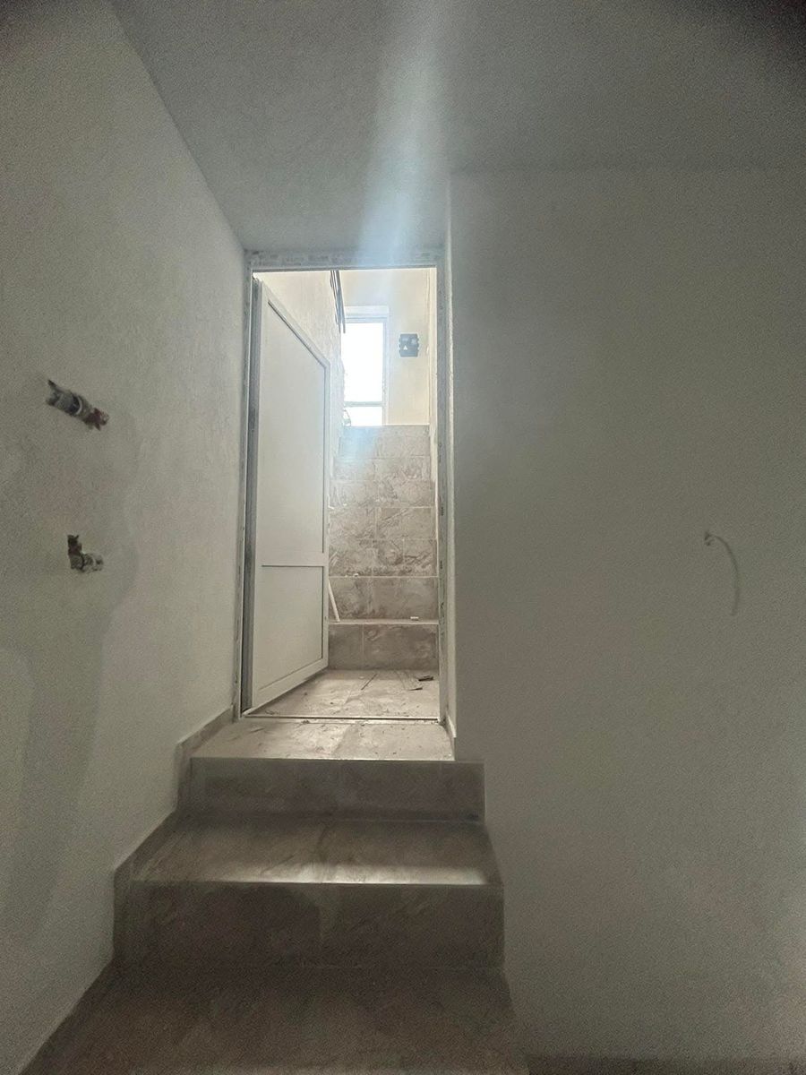 1836427764857870