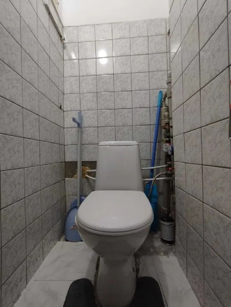 1836787491452871
