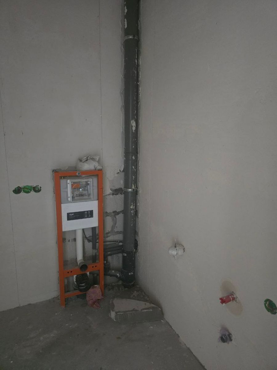 1834917459580872