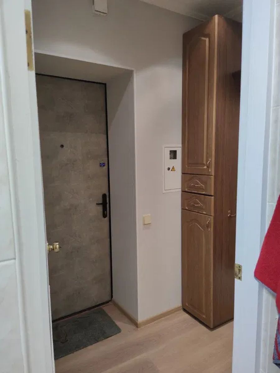 1837705563350872