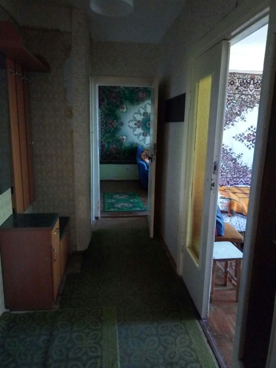 1837981829615874