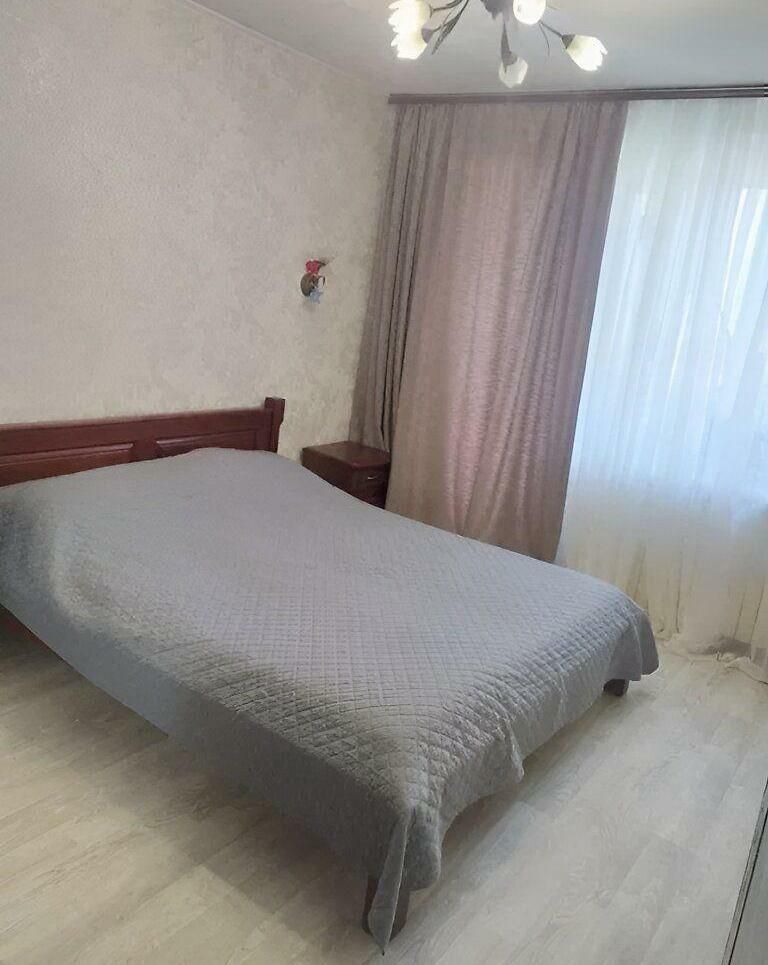1836976240887875