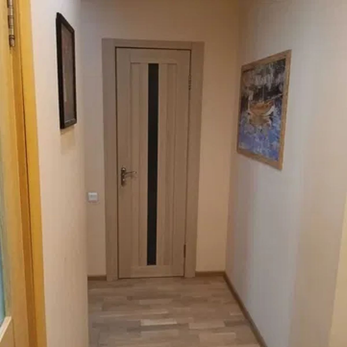 1840518935308875