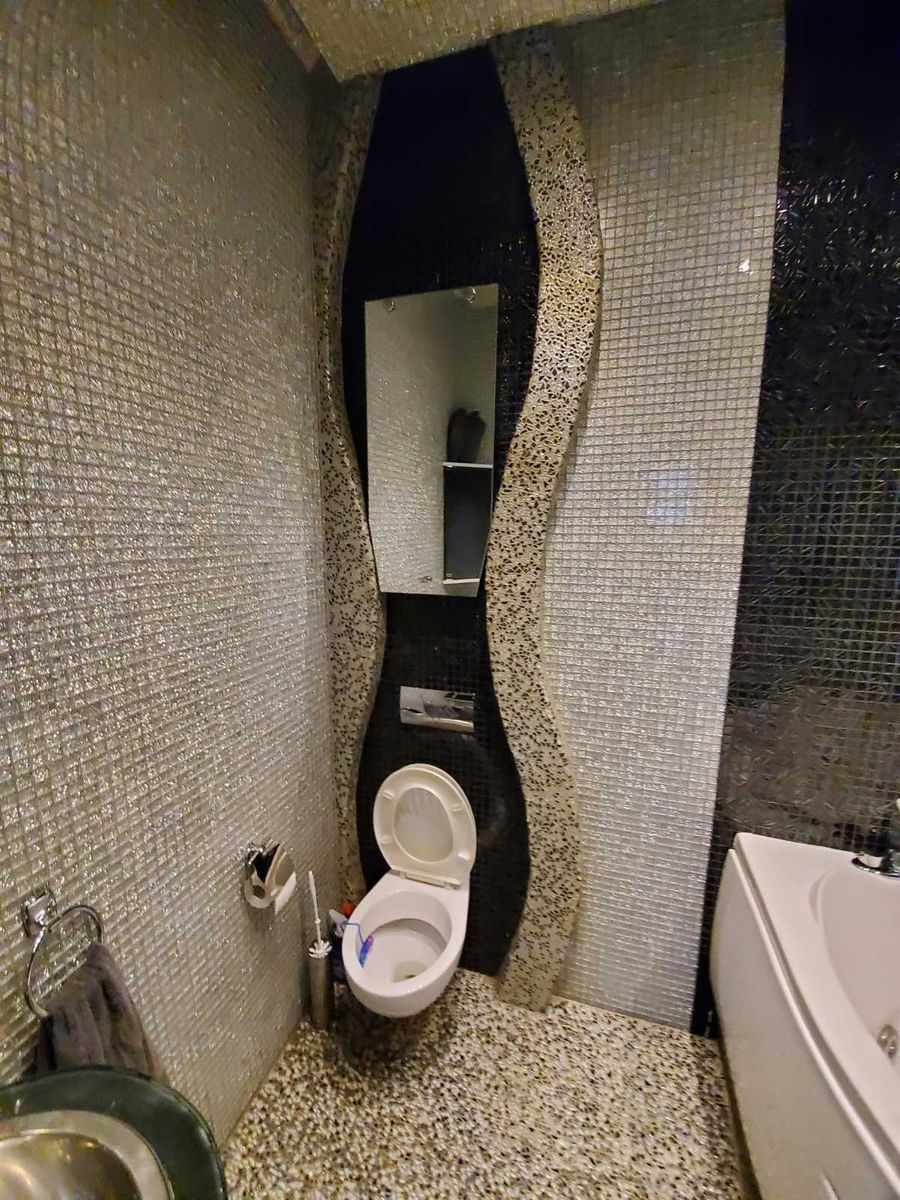 1837749035564876