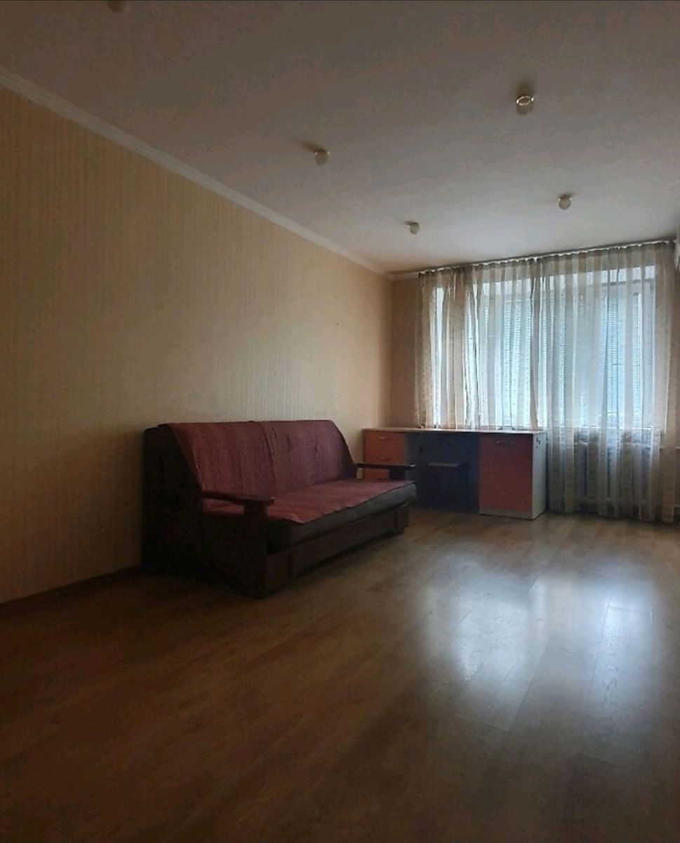 1838006173308876