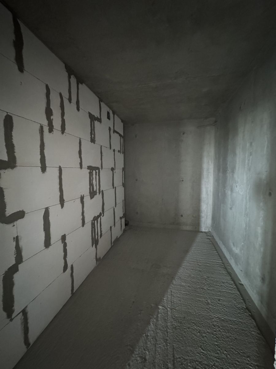 1837109532032878