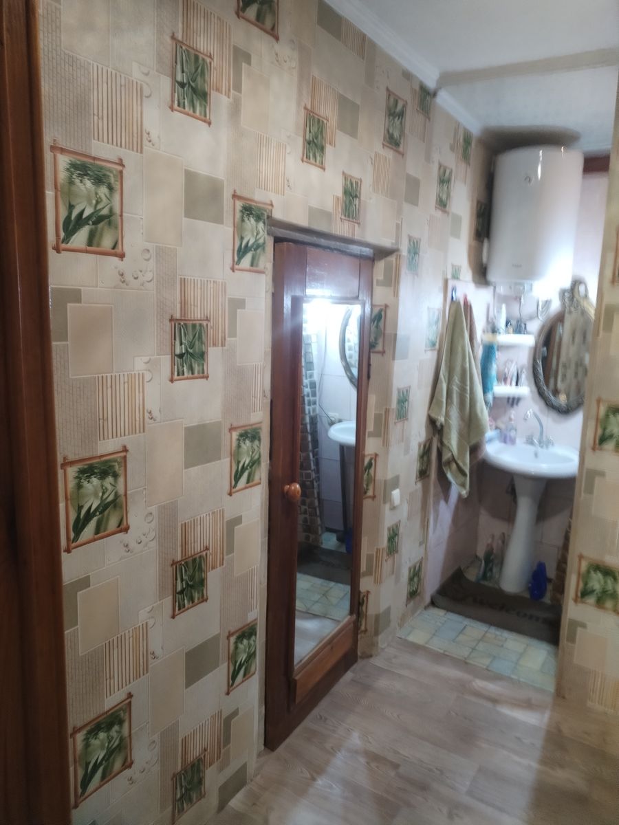 1839706458325088