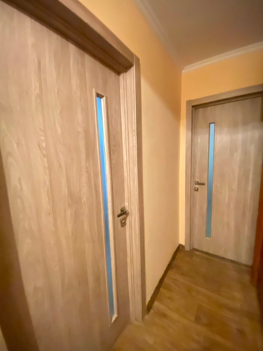 1835826321305885