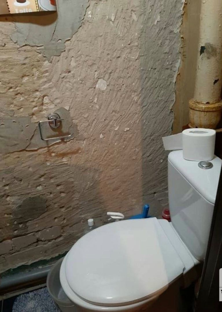 1837216597656885