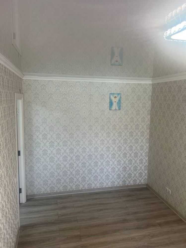 1839902362885885