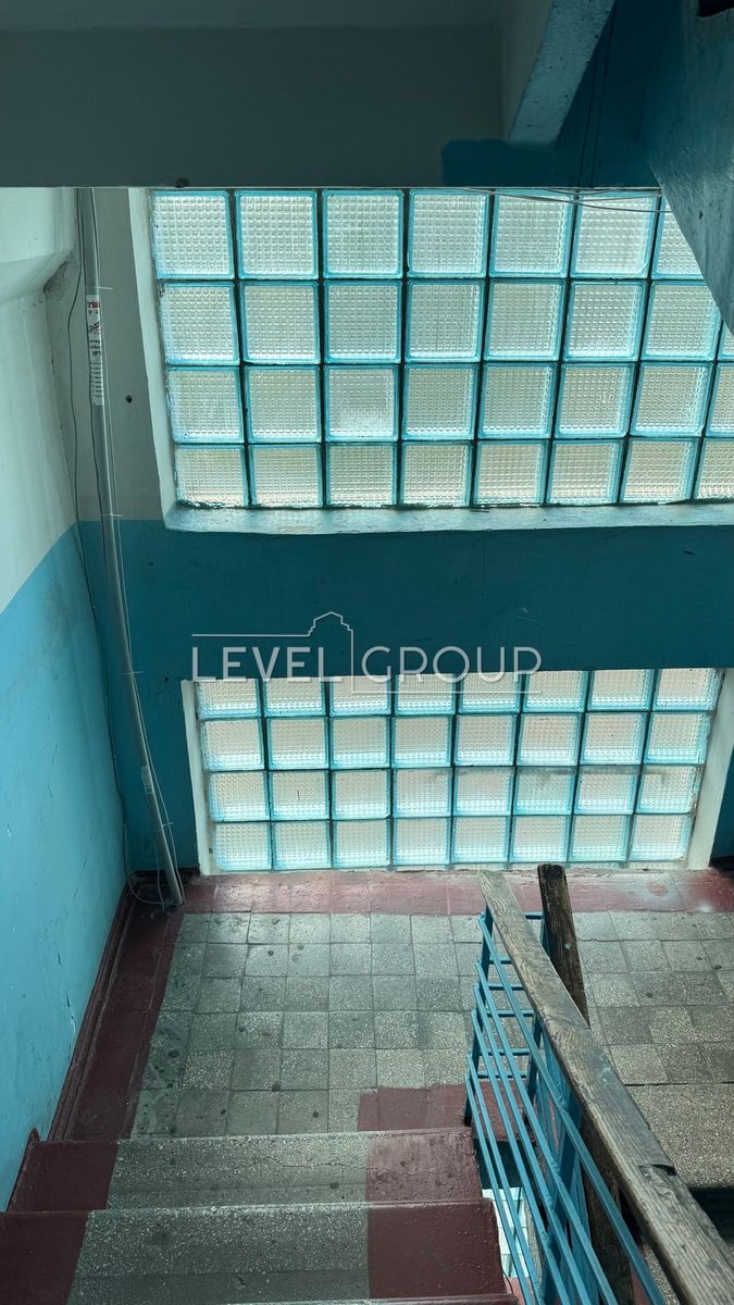 1837712312128886