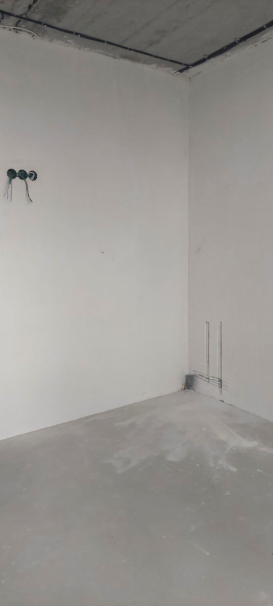 1835982953274887
