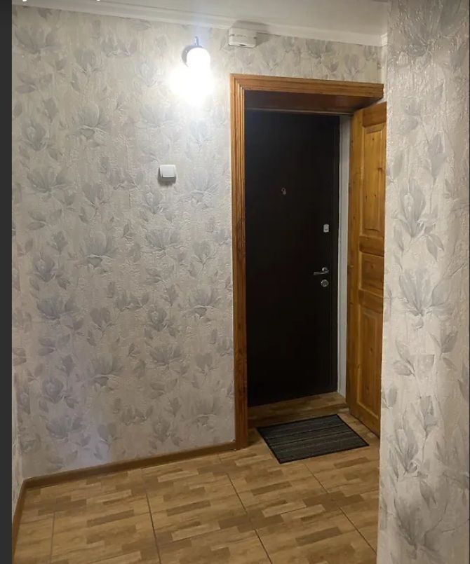 1836371840185887