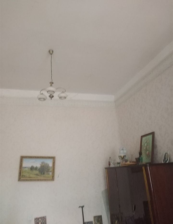 1832637296792888
