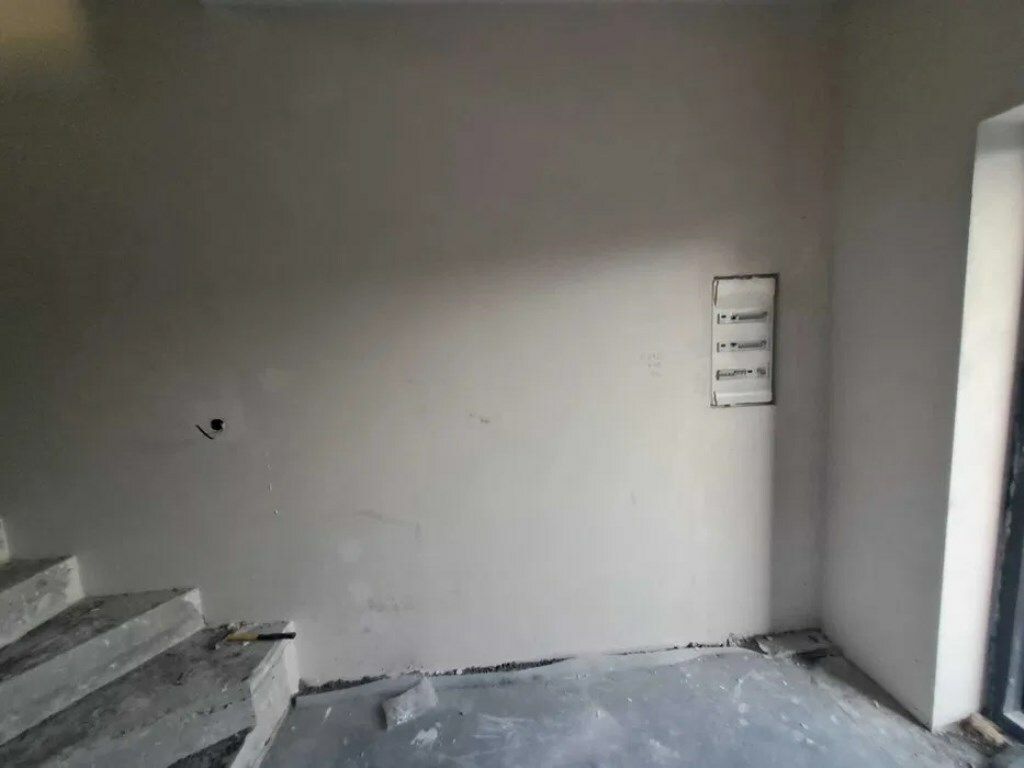 1838874430897888
