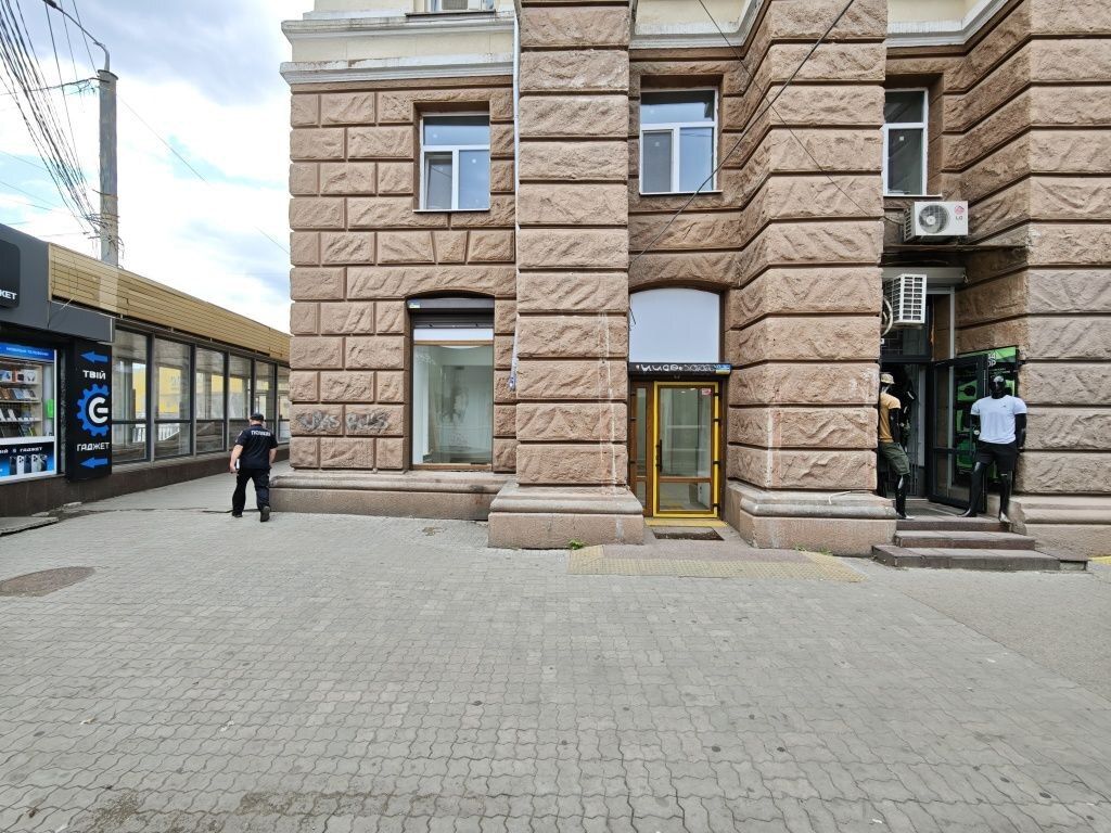 1840974076207889