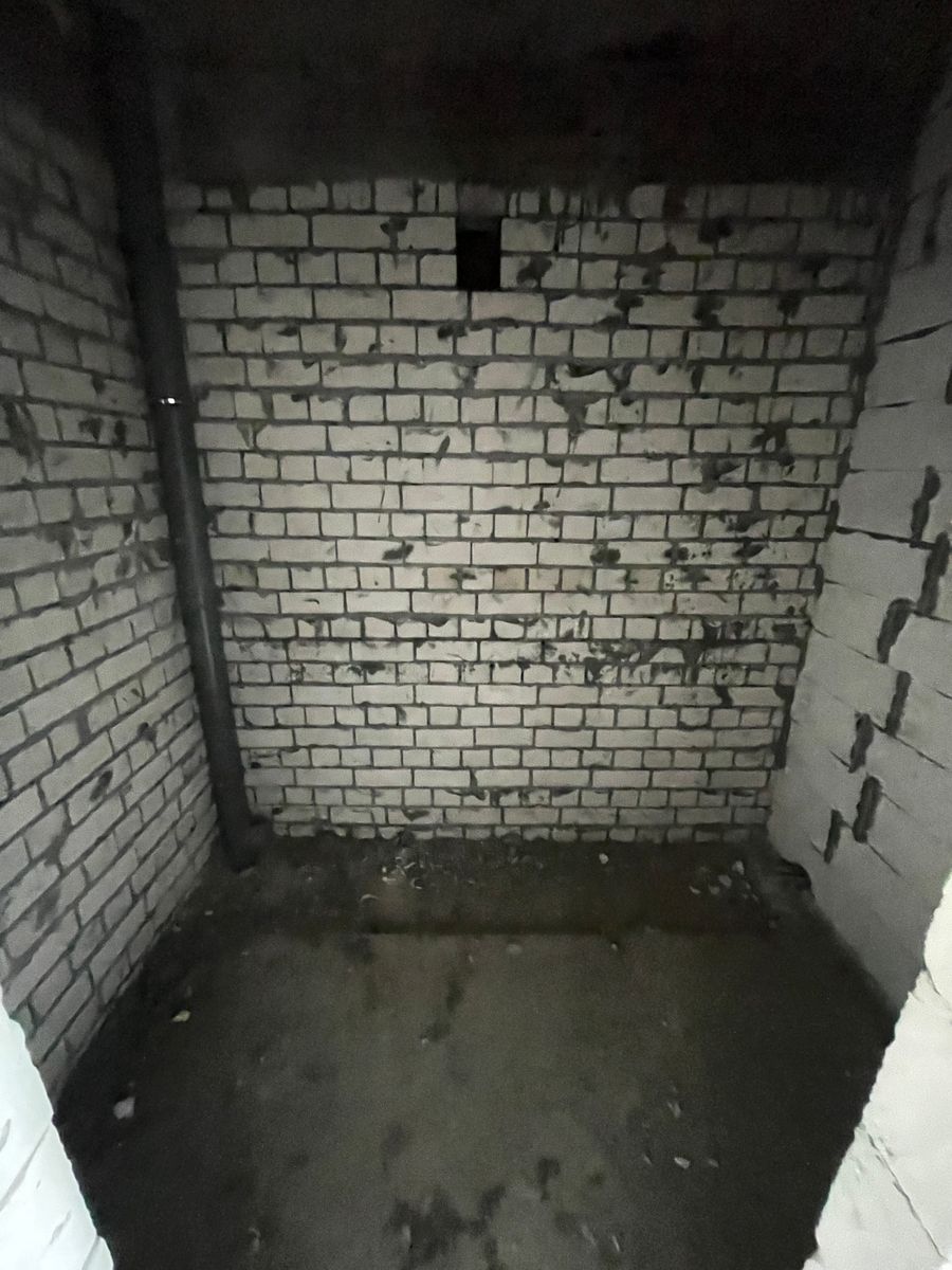 1834746956381089
