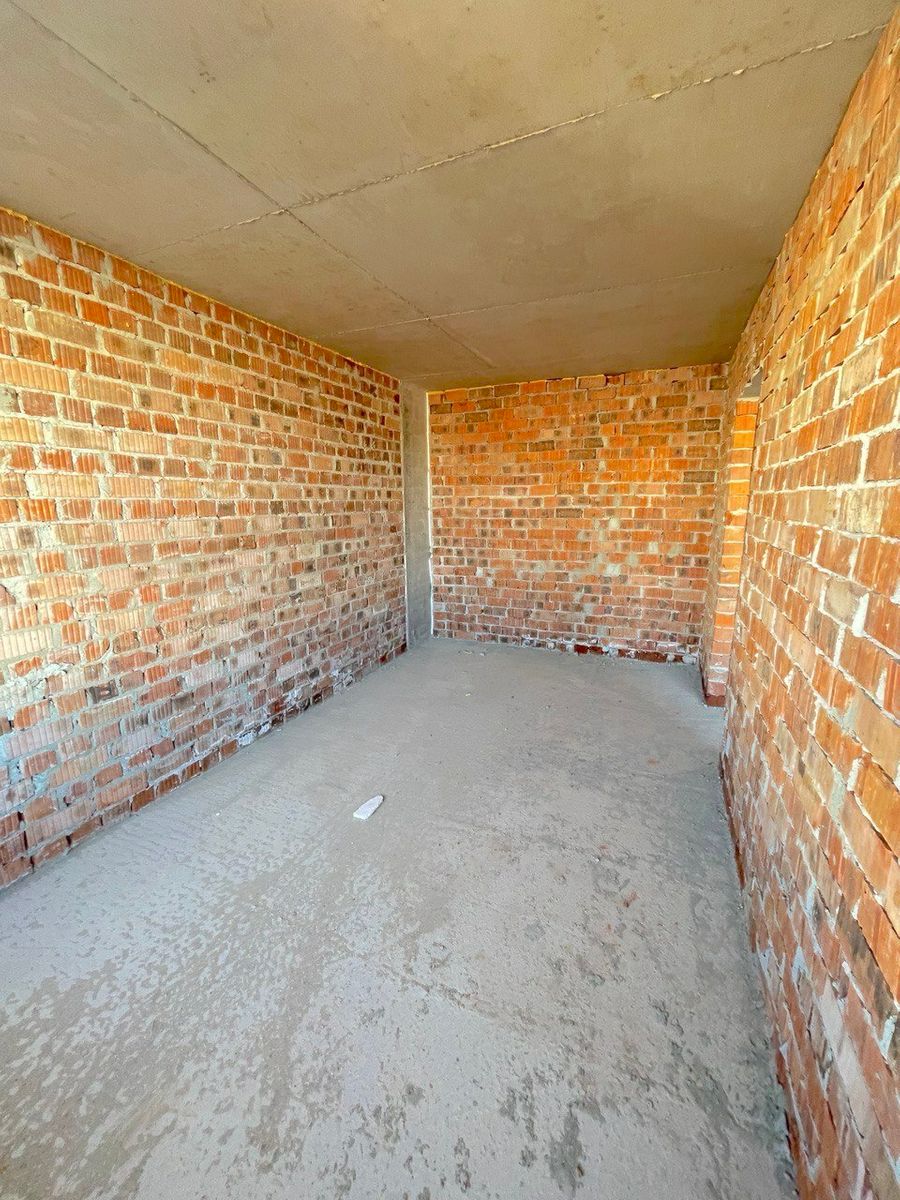 1838456983144089